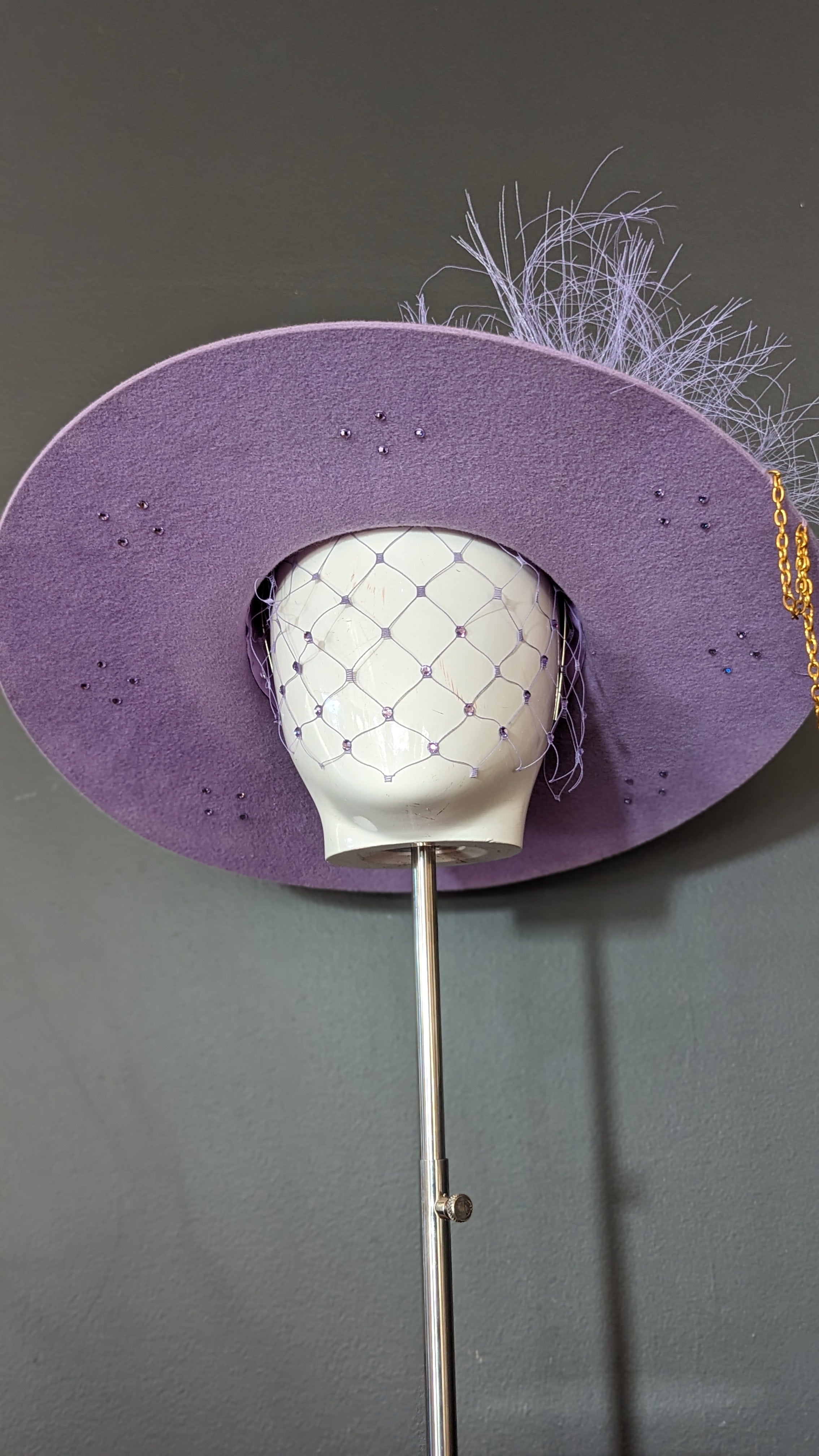 Lariat Lilac Chained Curved Cowboy Brim