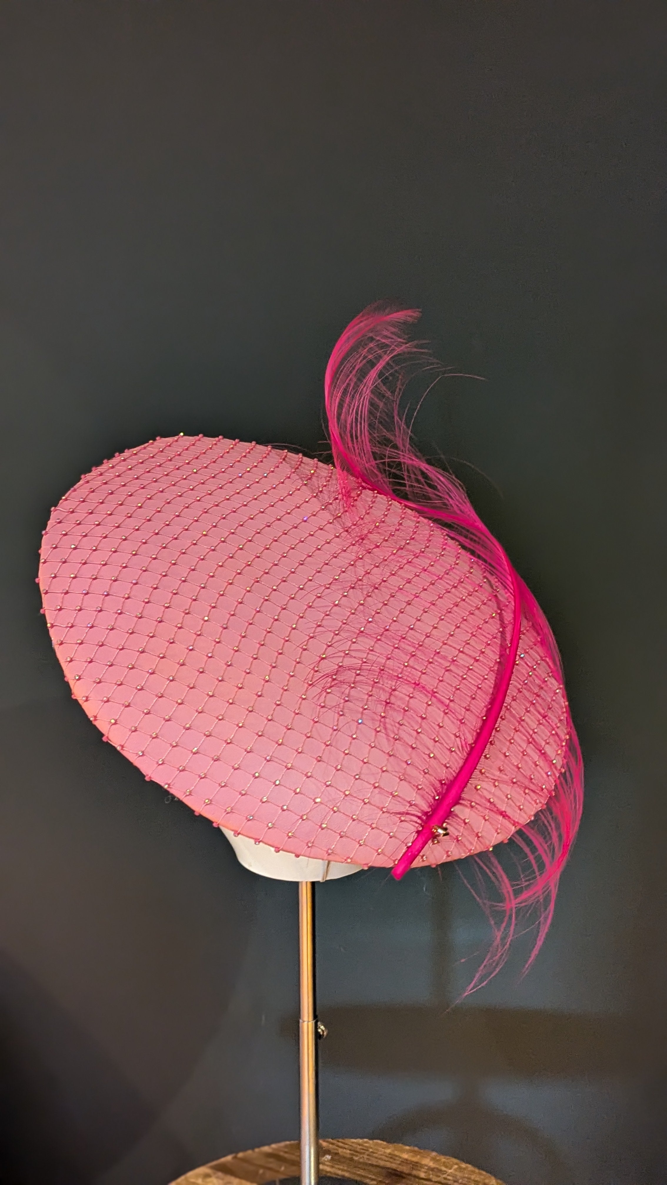 Pink Diamonds Disc Brim