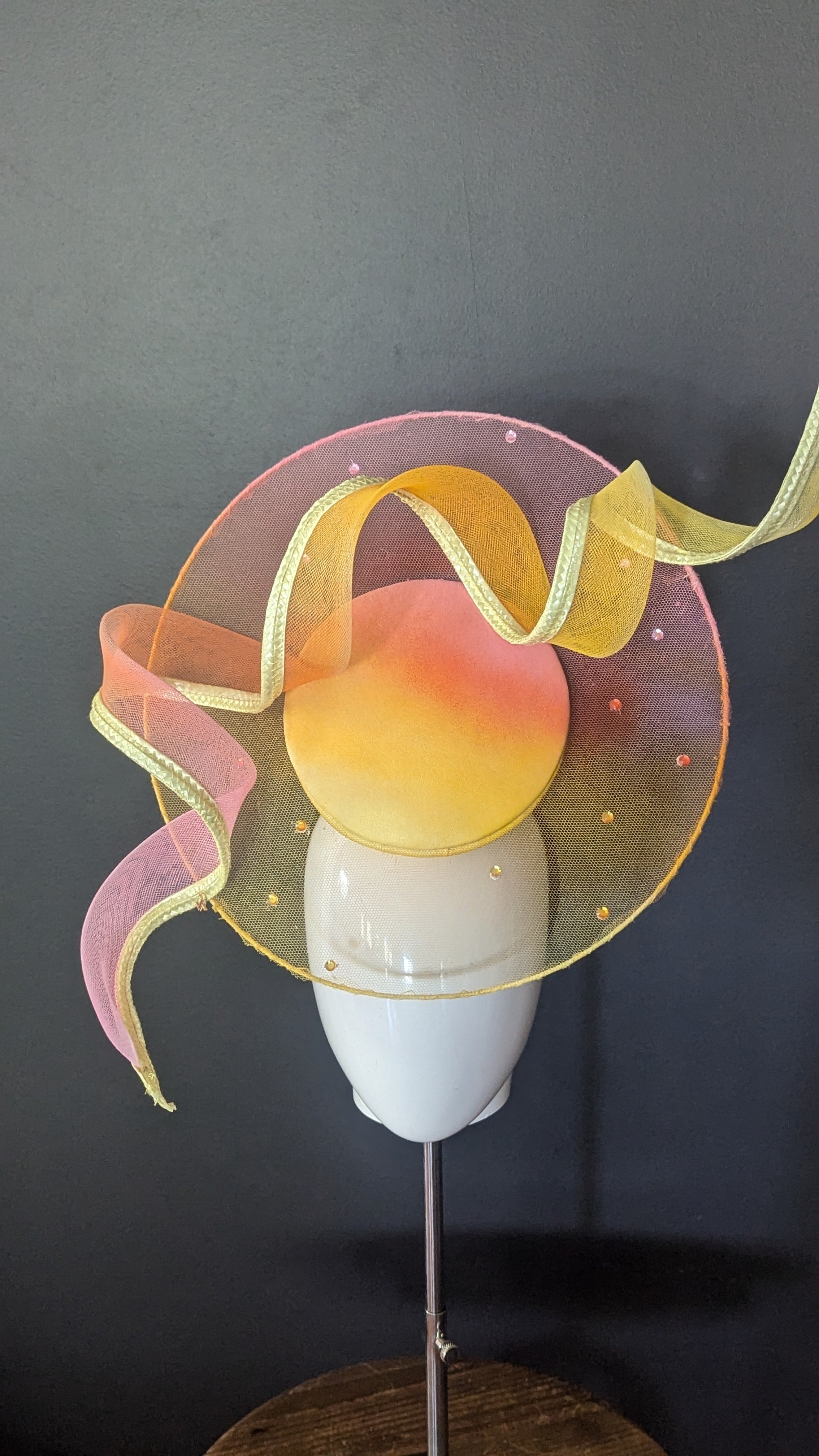 Summer Gradient Ombre Percher