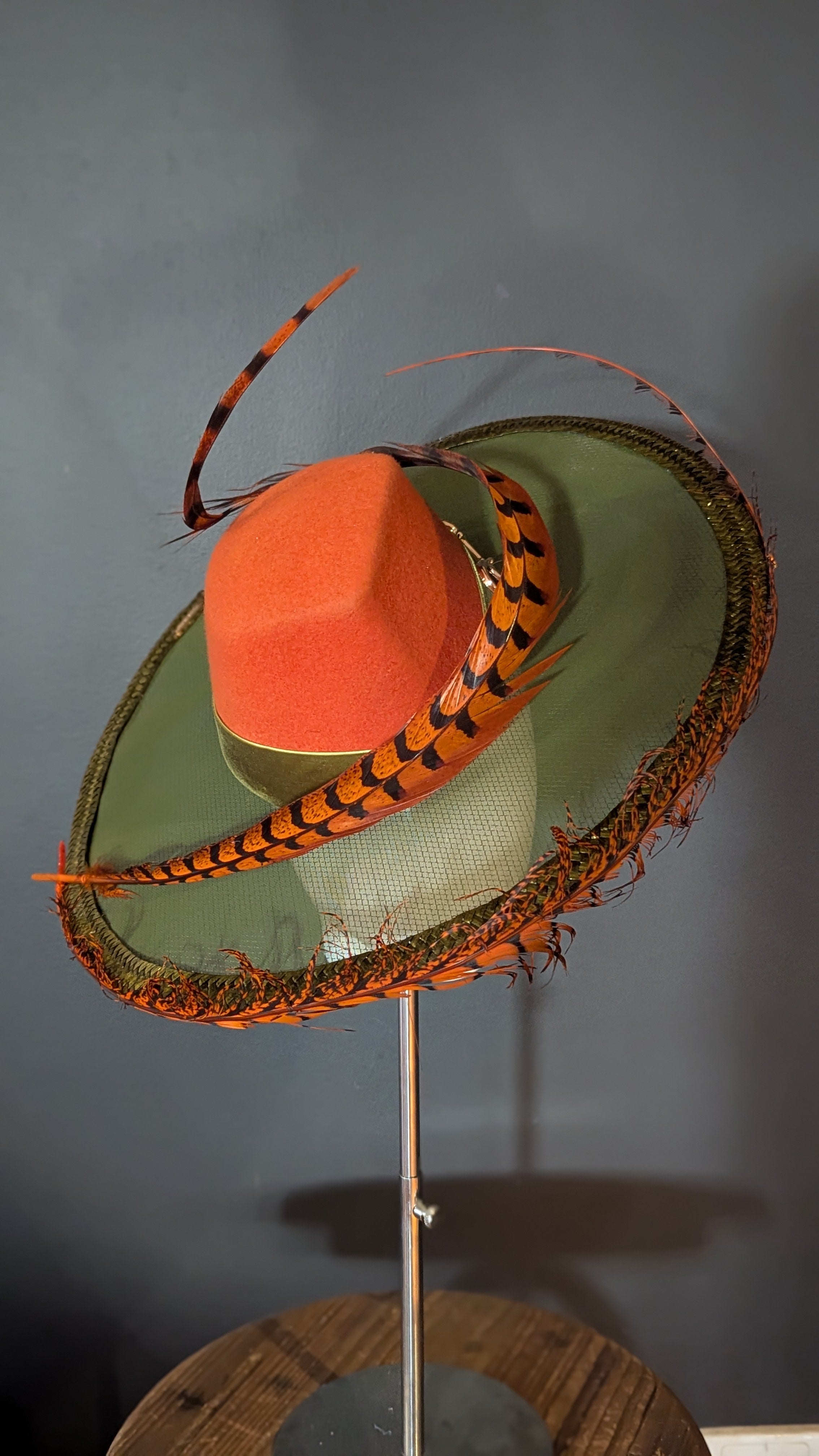 Autumn Vibes Orange & Olive Brim