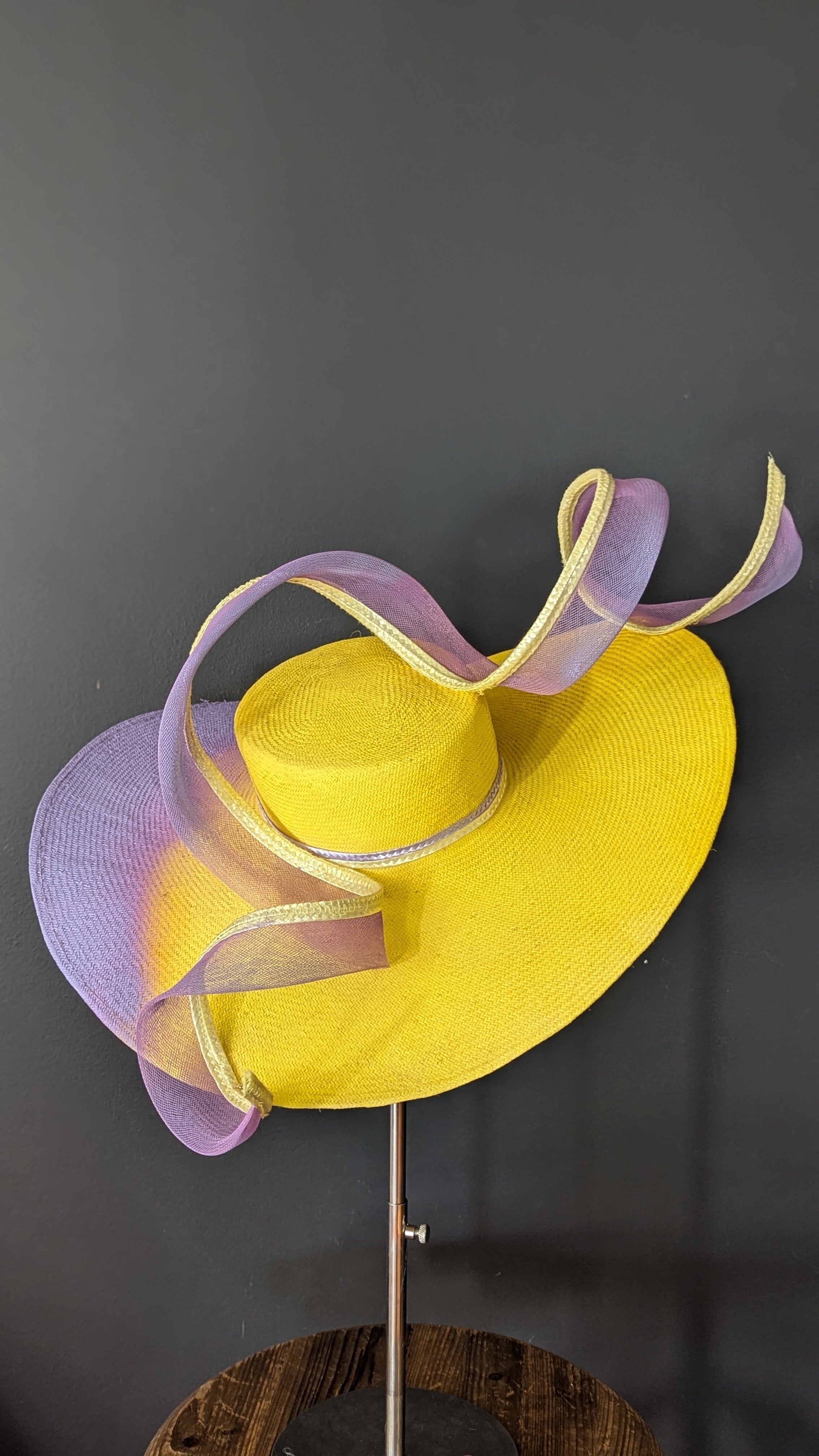 Indie True Yellow & Lilacs