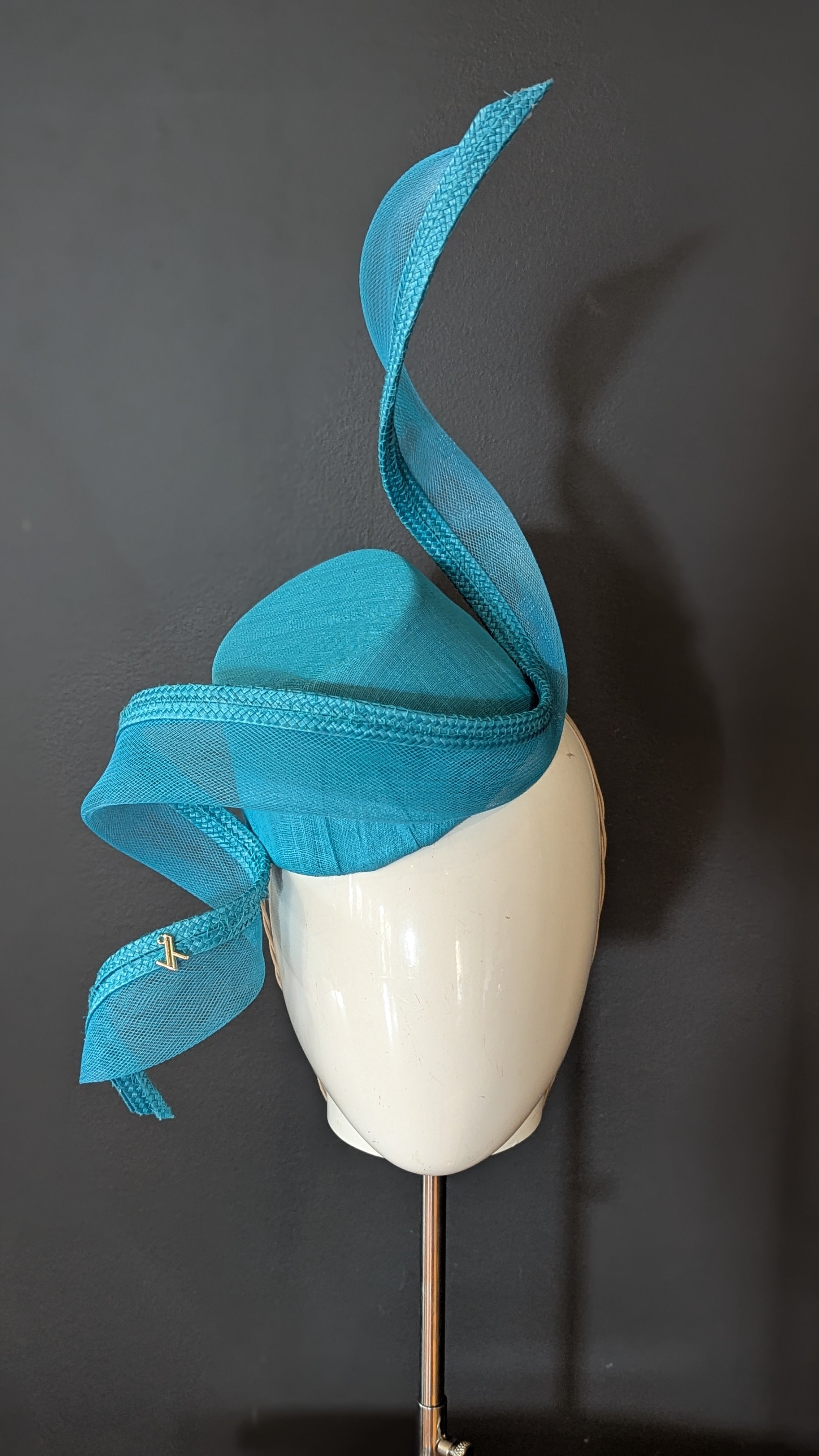 Glamour Turquoise Swirl Cocktail Hostess