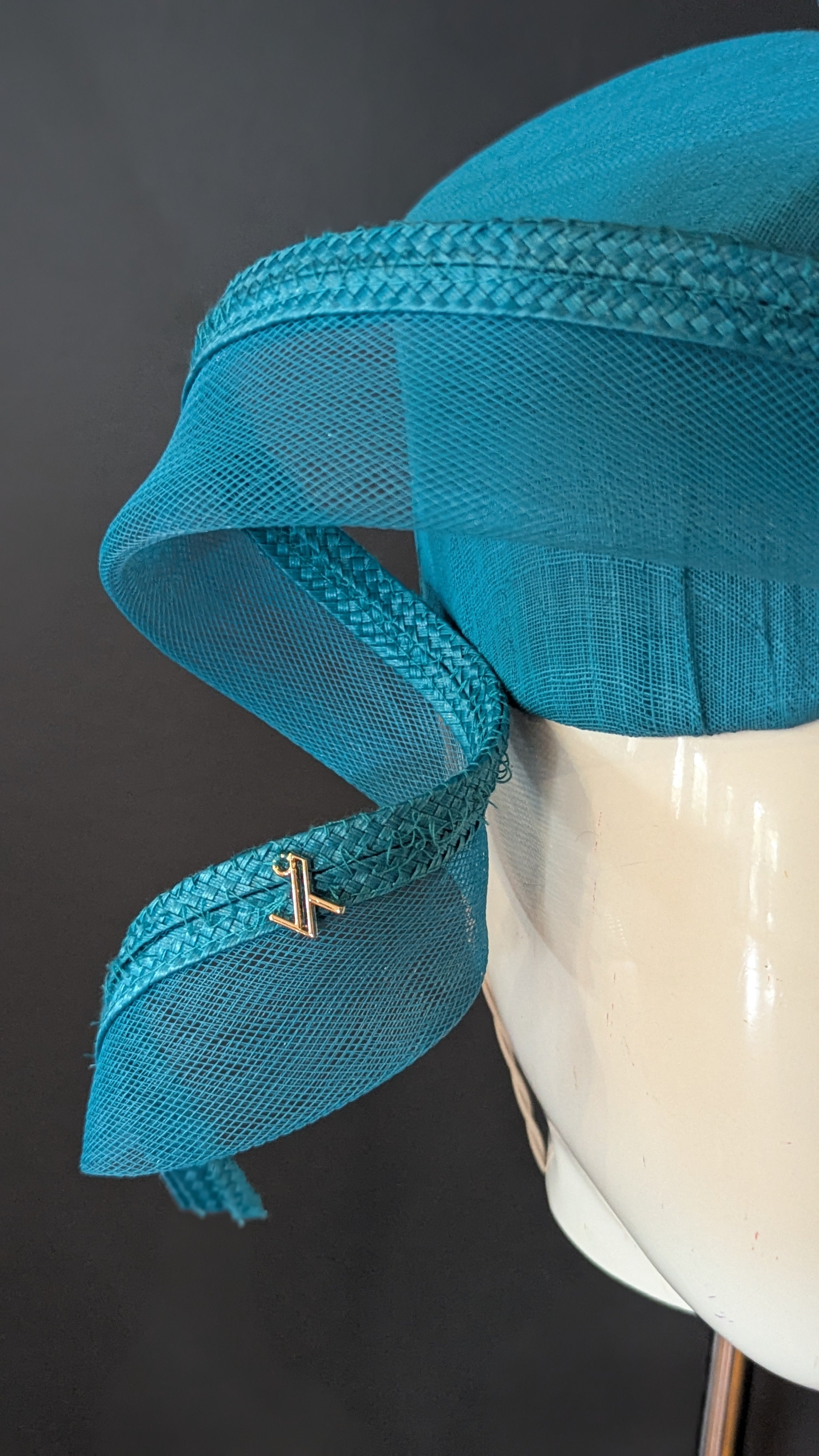 Glamour Turquoise Swirl Cocktail Hostess