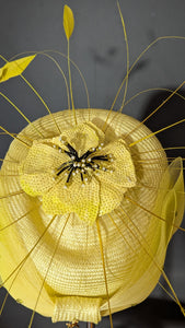 In Love with Lemon Vintage style pill box