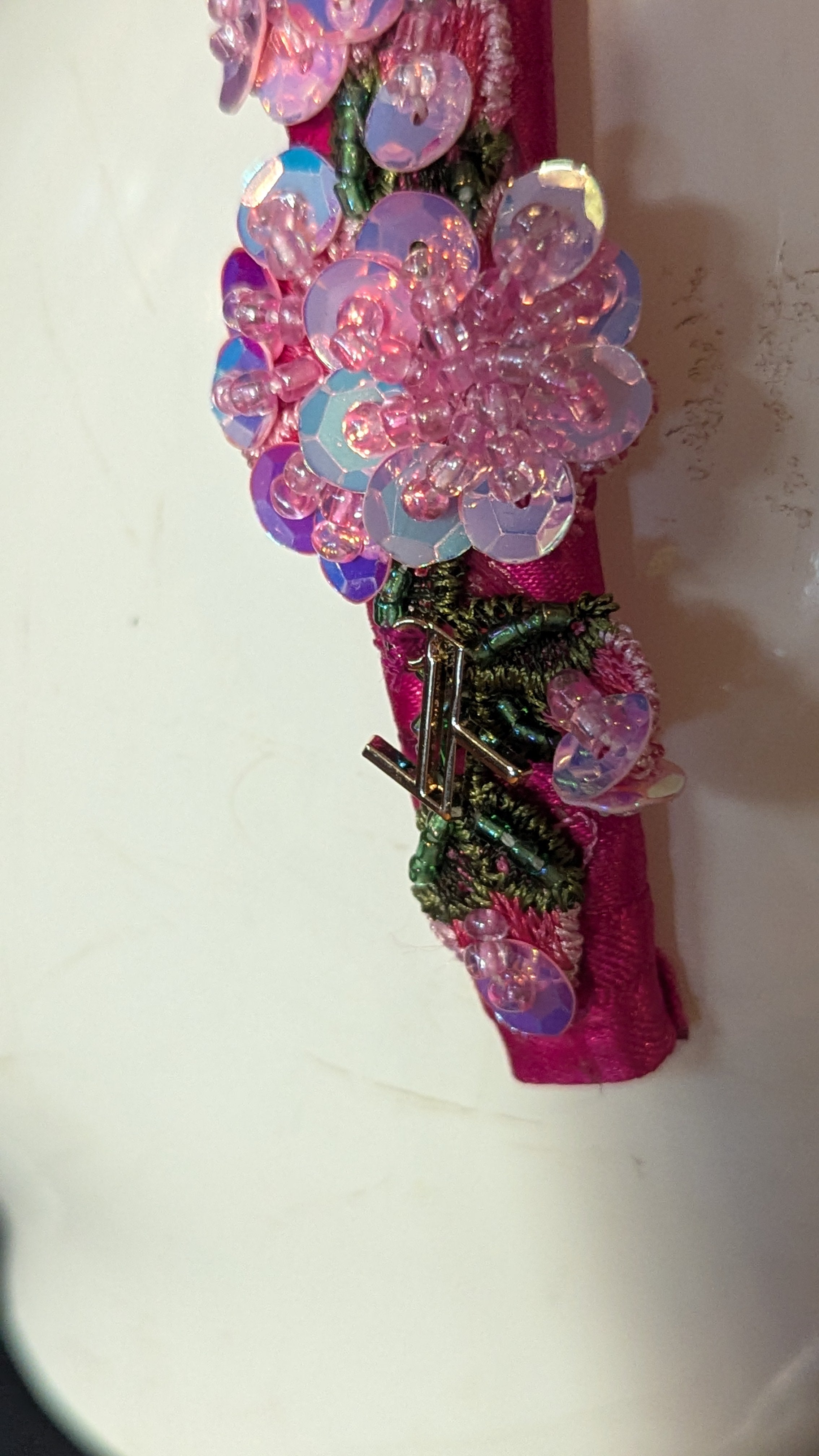 Beaded Rose Vintage Look Band