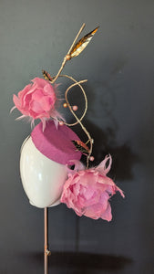 She's Oaks Roses in Pink