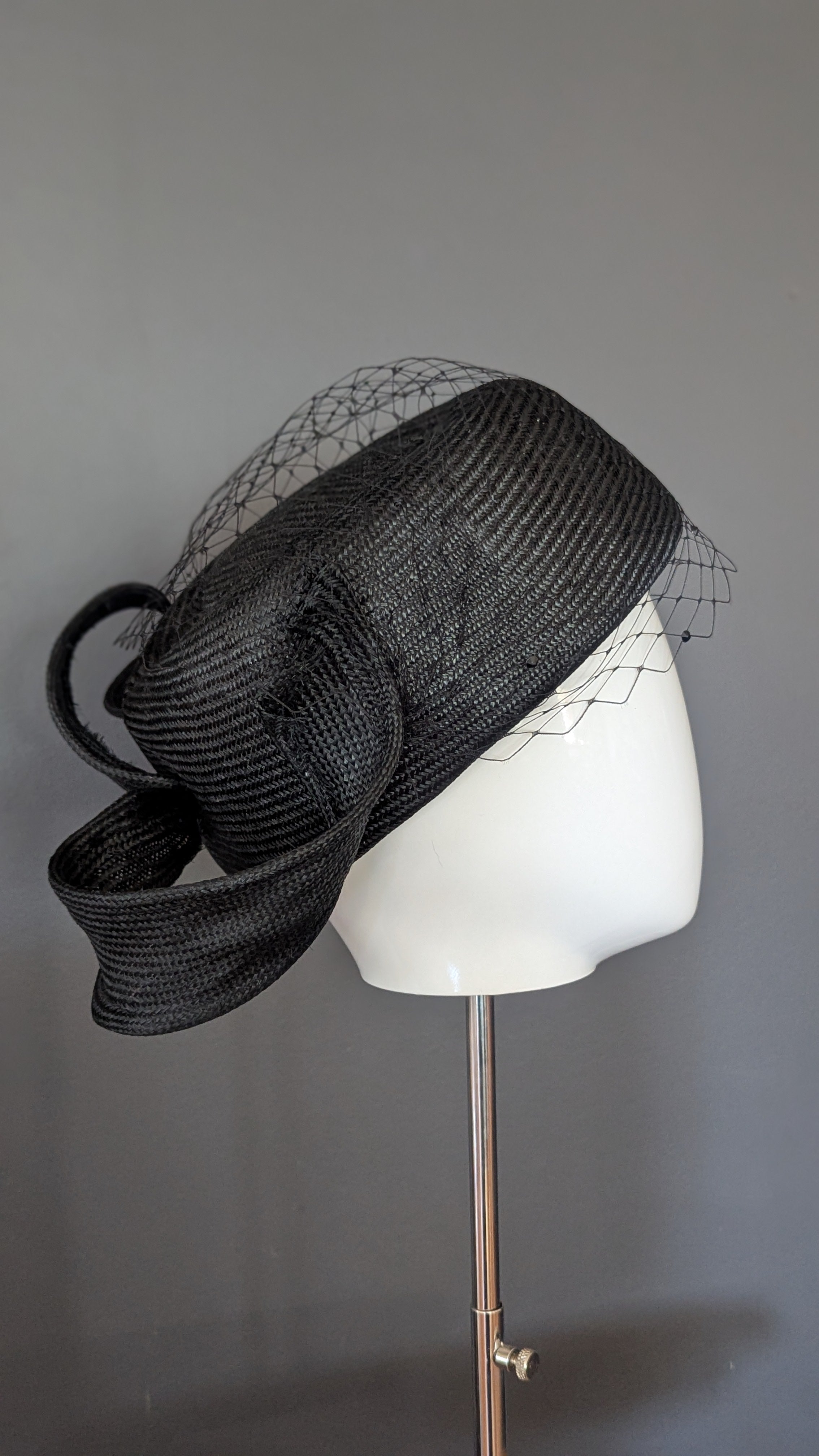 Black Abstract Bow Pillbox